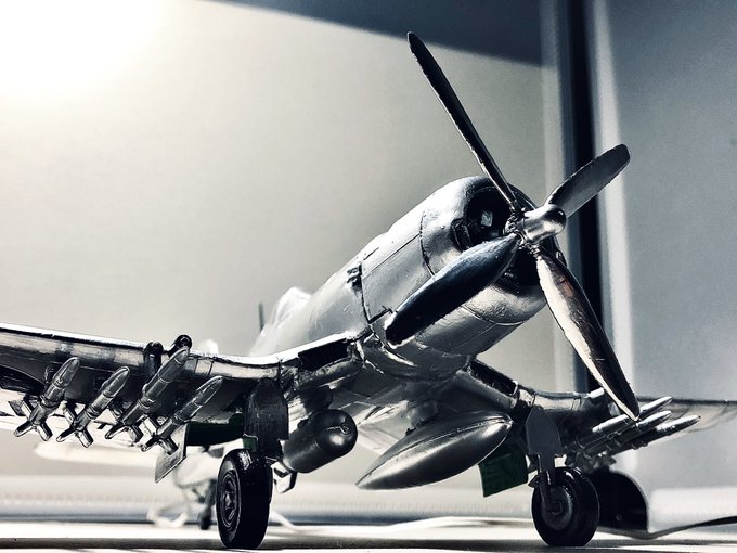 F4uのtwitterイラスト検索結果