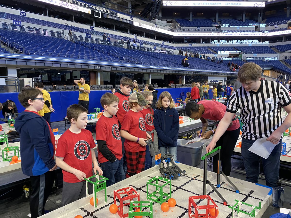 SES_Robotics's tweet photo. Robot passed inspection and they are ready to compete!! Good luck @ses_robotics at State today!! @TPF4YRobots @Sheridan_Elem @TechPointYouth https://t.co/gjYakdGWgS