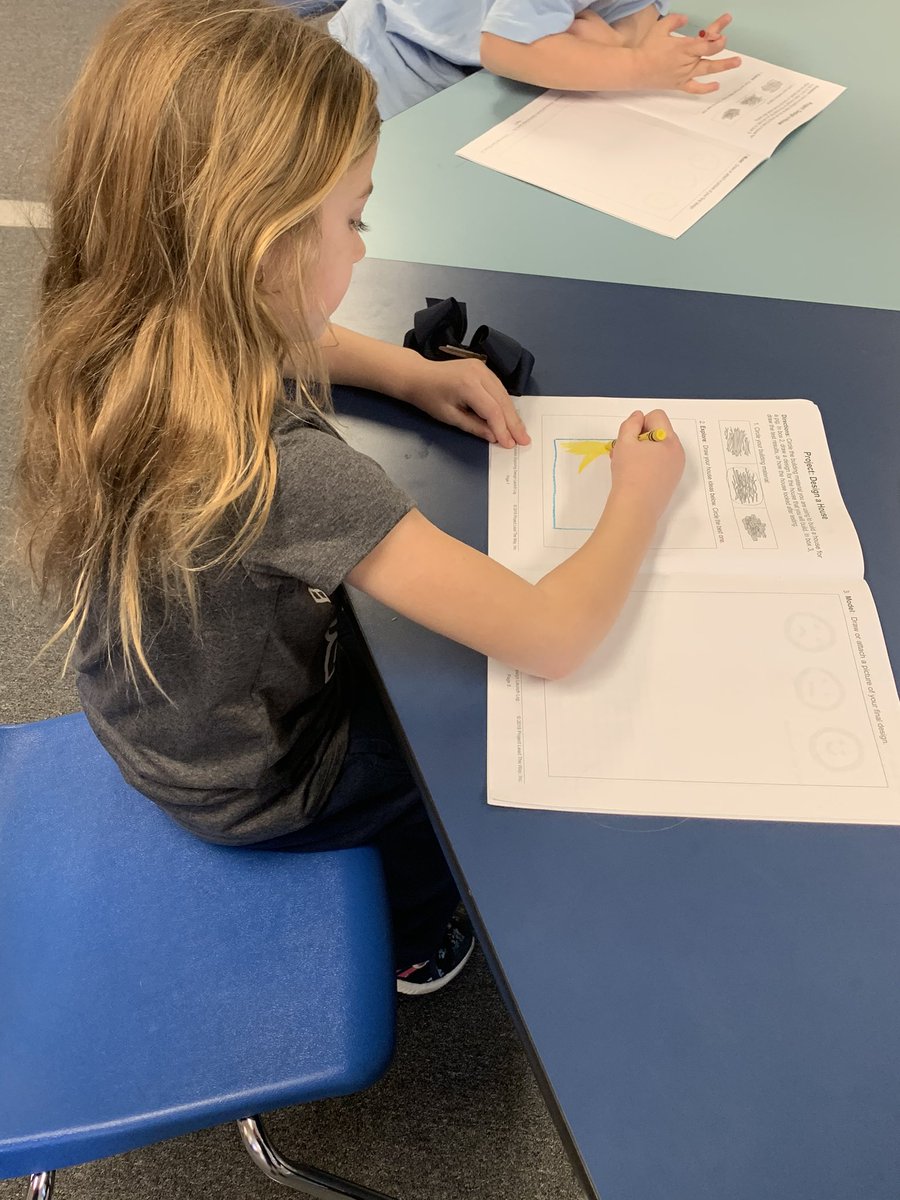 SCS_STEM_Tech's tweet photo. Kindergarten began designing their house for the #PLTW project in class this week! Their challenge is to design a house for the three little pigs that will stand up to the big bad wolf! #Proudtobealaker #SCSSTEM https://t.co/EMn4wUrcbm