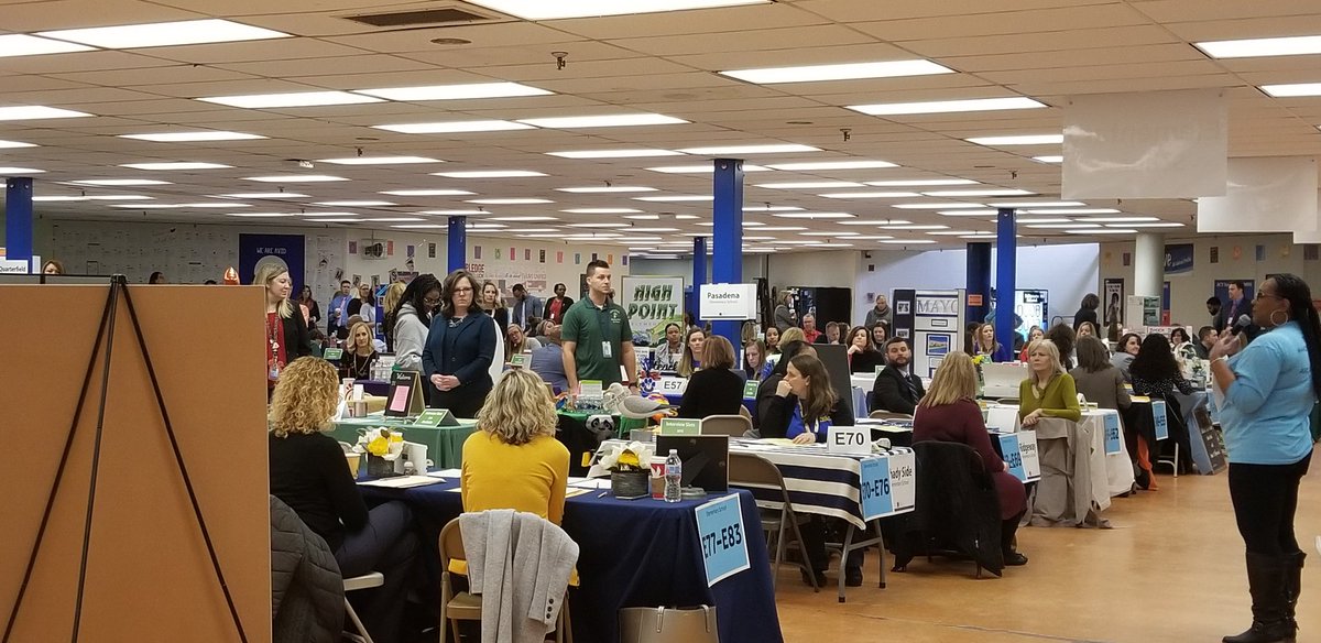 AACPS TEACHER FAIR- SIMPLY AMAZING #aacpsawesome