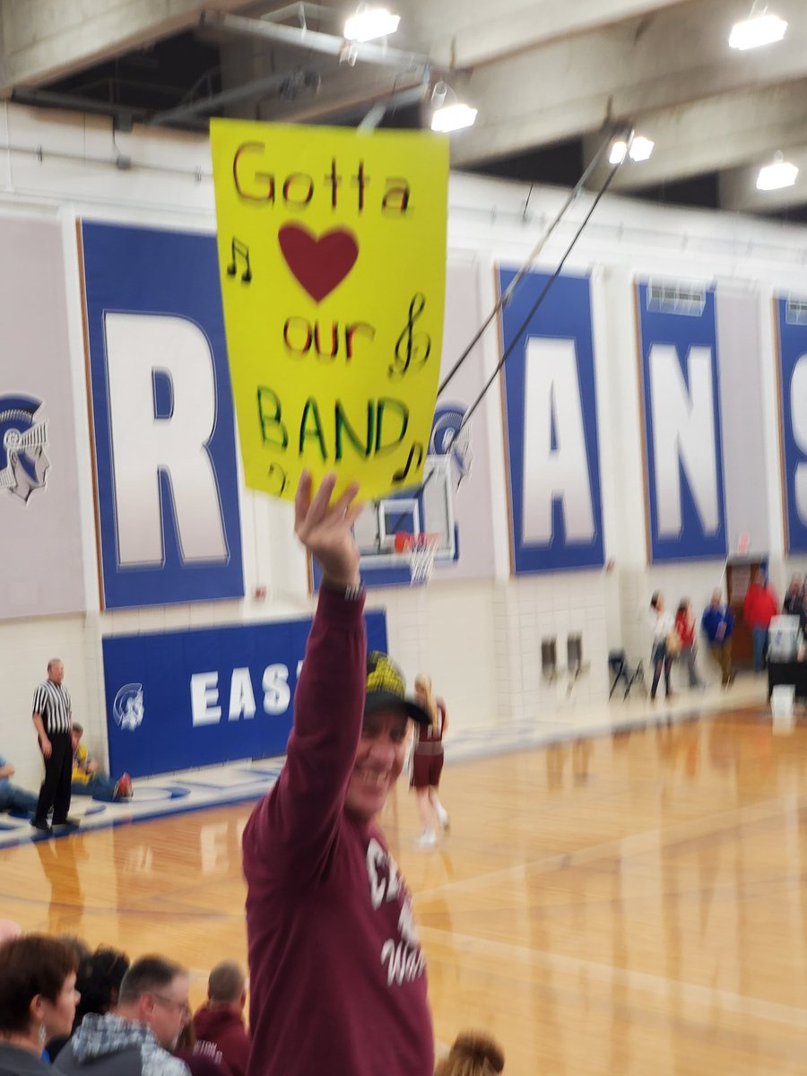 CroftonWarriors's tweet photo. At halftime Crofton 35 Oakland-Craig 17  #gocrofton https://t.co/N5SbrBaPco
