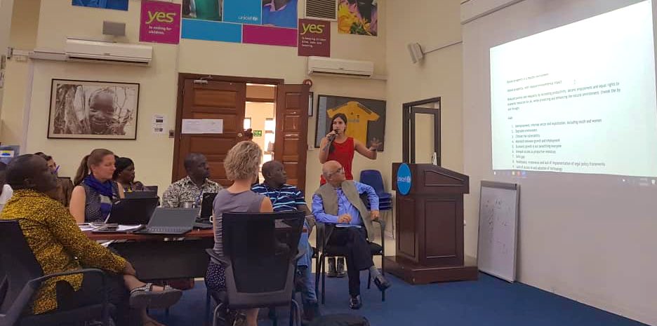 UNinUganda's tweet image. UN Uganda teams working together to develop the UNSDCF #CooperationFramework 2021-2025 outcomes to ensure that it is transformative and supports effective impelementation of the 2030 Agenda #SDGs  #LeavingnoOneBehind