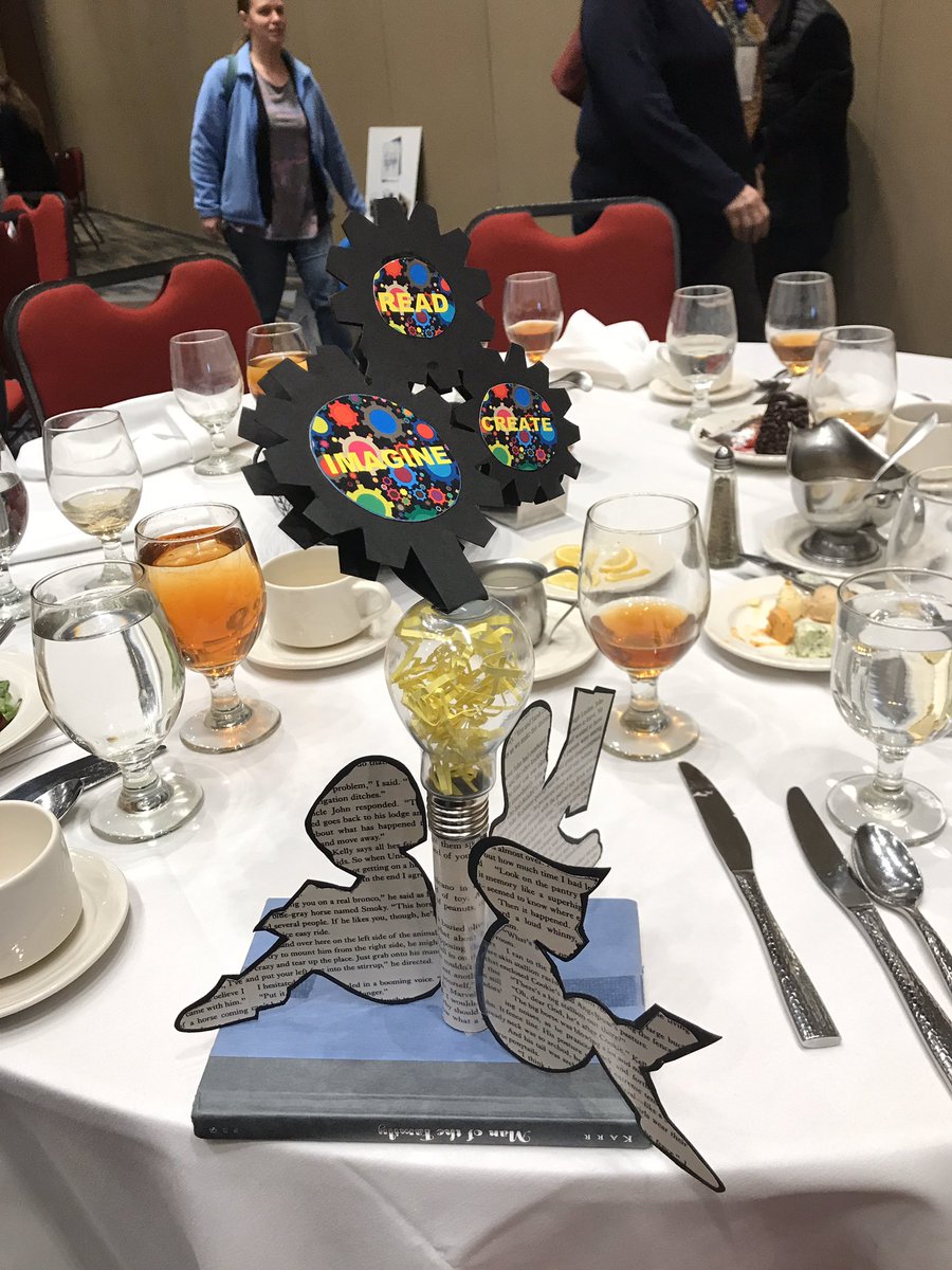 temiddleton's tweet photo. I won another table arrangement - yay!!! #scasl2020 https://t.co/Kr75a27zFa
