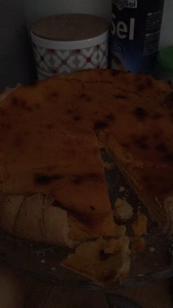 emmyatable's tweet photo. Tarte Butter note cannelle gingembre #Manger #Cuisine #Dessert #VeryGood https://t.co/rUS9oS0BDO