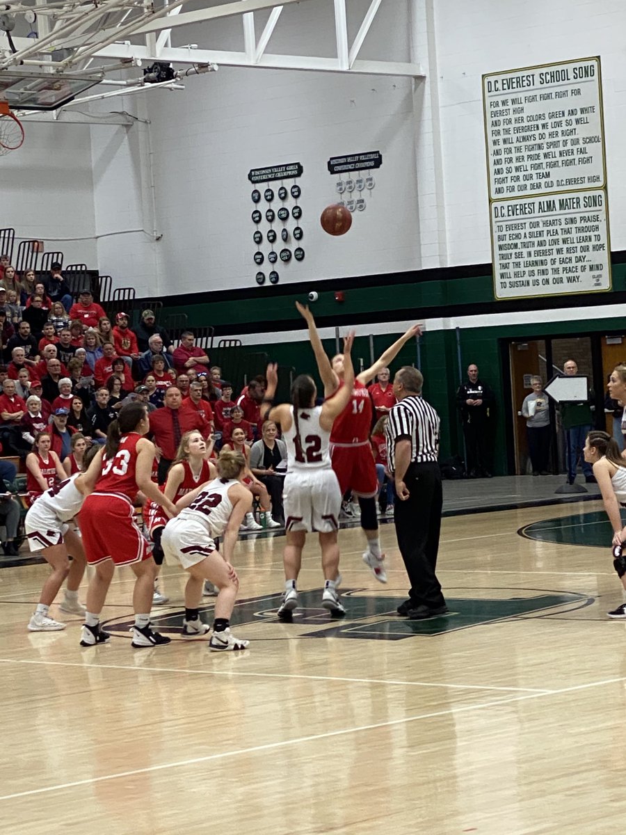 D.C. Everest Athletics tweet media