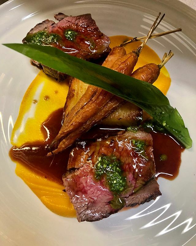 Deanes_Deli's tweet photo. Lamb rump , coffee roast carrots, wild garlic @eatatdeanes @michaeldeane61 #local #spring https://t.co/pCEzVnVzZQ https://t.co/Iy2sjdUUar