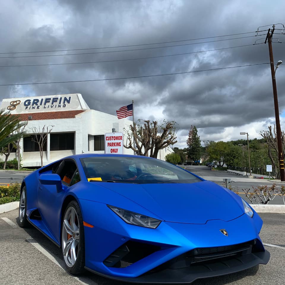 lamborghini_wlv's tweet photo. Flaunting it’s beauty.
The Lamborghini Huracan EVO #RWD on display @LamborghiniN_LA!
To learn more on pre-ordering or to answer any questions you may have please visit https://t.co/XQ2amXKsMR or call 818-657-5060.
#RewindToRearWheelDrive
#HuracanEVORWD https://t.co/4jte7C4f3q