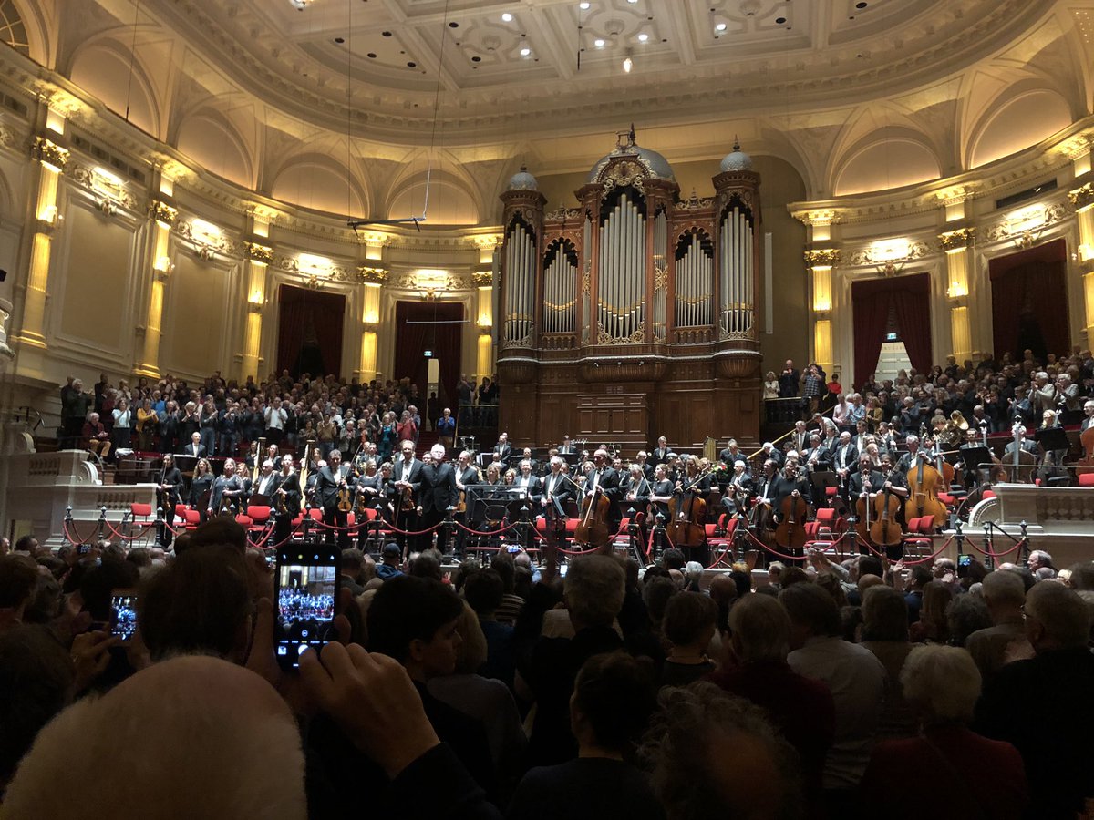 deMurashkin's tweet photo. Ten years ago the Copenhagen Phil premiered my orchestral piece LOGOS, a work heavily inspired by @HellTweet’s Harmonielehre. Tonight I finally got to hear the maestro himself bring his masterpiece to life at the @Concertgebouw Awesome!! #johnadams #orchestralmagic #amsterdam https://t.co/NjeWB1NOh8