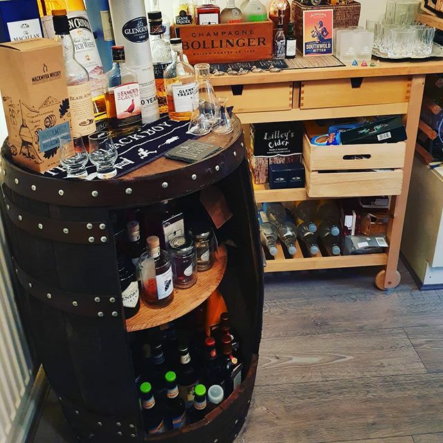 TopNotesBass's tweet photo. The barrel bar is finally stocked and open for business!

#whiskey #gin #vodka #jagermeister #drinking #alcoholicsgotomeetings https://t.co/Kc0TVrCfDb https://t.co/Nz668zugHO