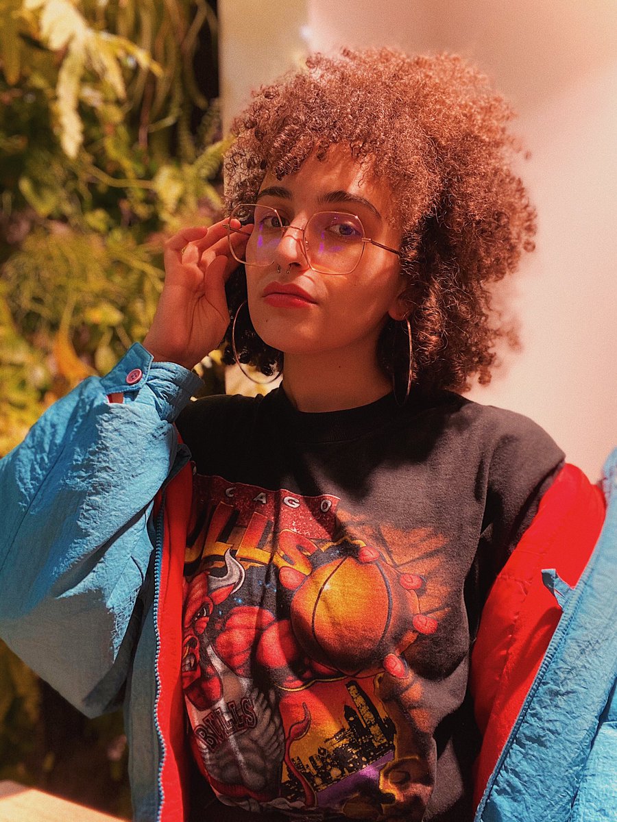 Featured image of post View 30 80S Aesthetic Hairstyles