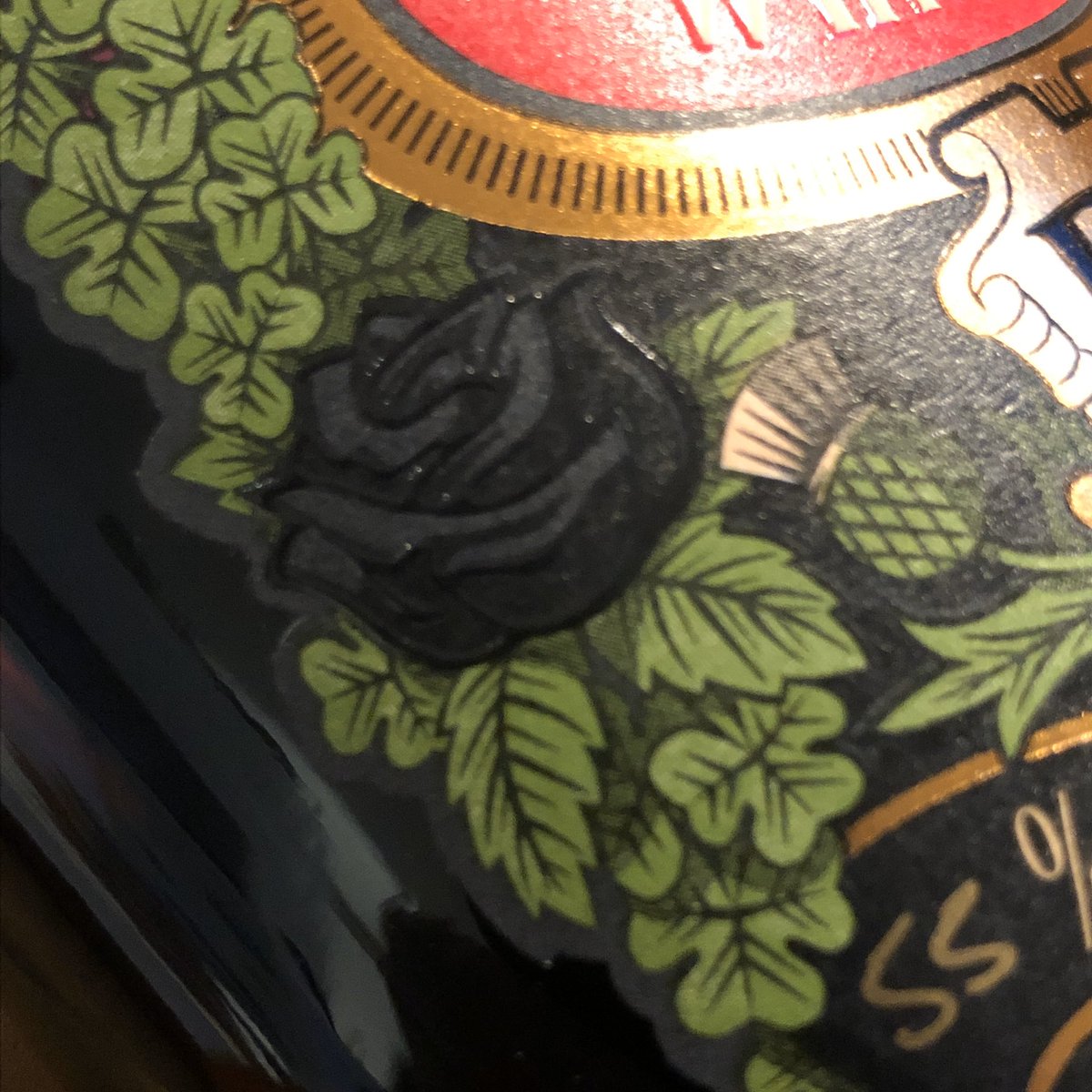 MarkThompDesign's tweet photo. Label design facelift for the original #Belfast giant - the new cask strength black rose edition from @DunvilleWhiskey https://t.co/irLKVZ75E2