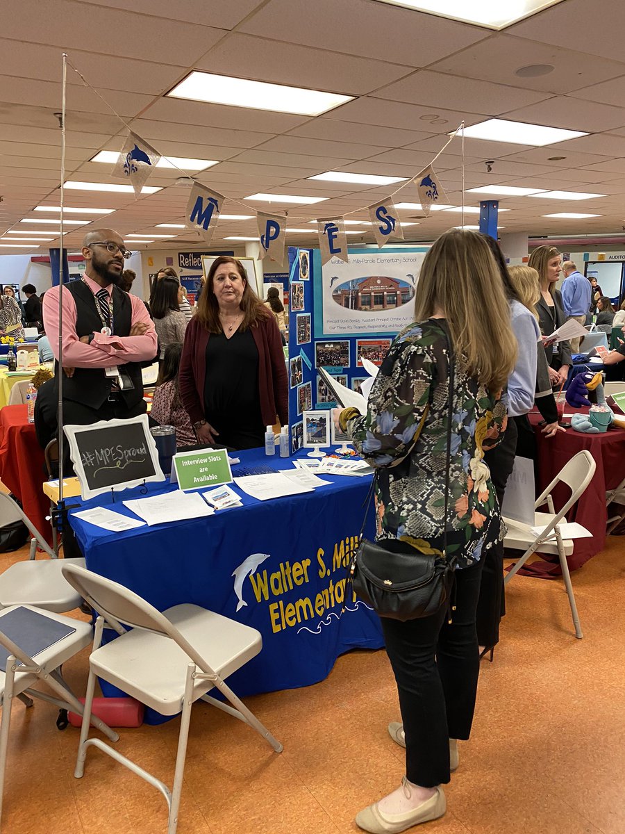 MPESAACPS's tweet photo. Looking for amazing teachers to join our school family today at the #AACPSawesome job fair! https://t.co/teLvy2wYCU