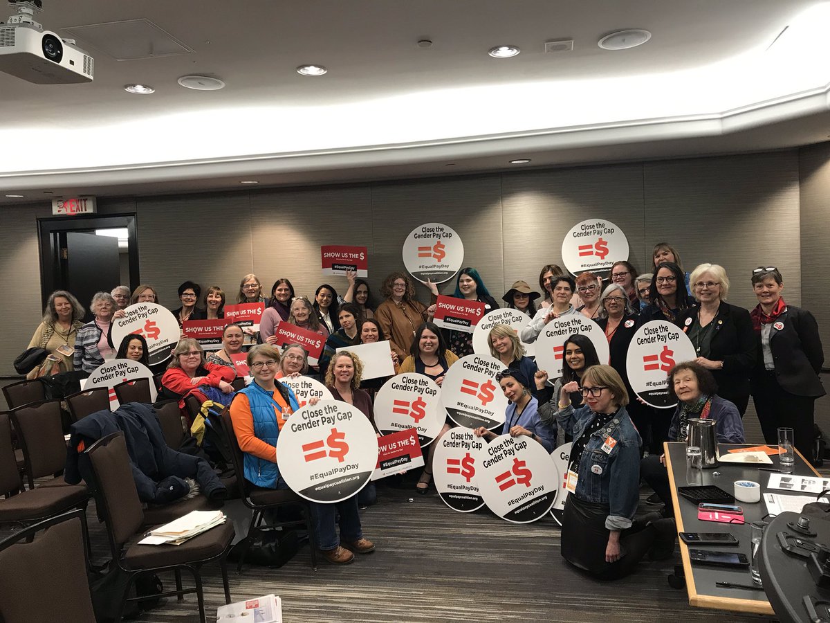 LauraThompson82's tweet photo. Thank you to Janet Borowy from @EqualPayON along with all the amazing @OntarioNDP MPPs &amp; Provincial Council Delegates who joined the @ONDPwomen’s Committee for a discussion on taking action to end the gender wage gap. Photo Credit:@KevinYardeNDP. #ONDP #EqualPayOn #ONPOLI https://t.co/2k3hMV86JJ