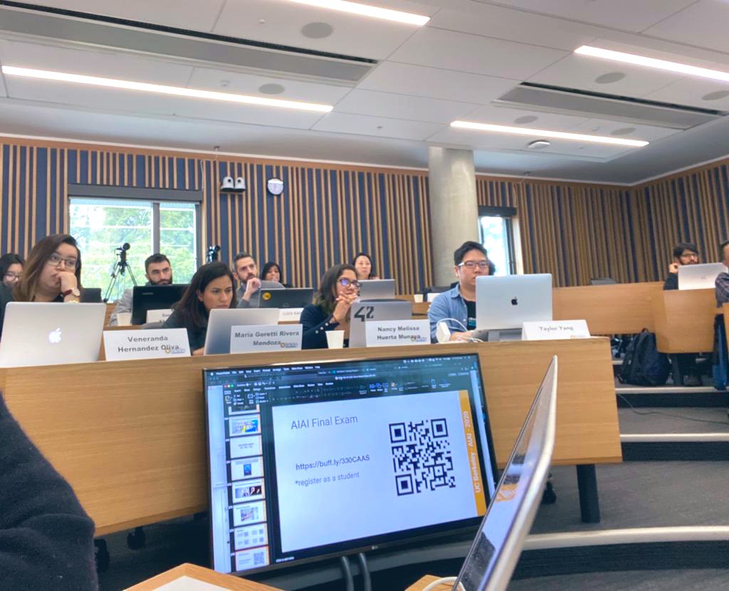 VeneVee_'s tweet photo. Class in session! Awesome training for Data &amp; Analytics! Intense but very motivating! 3 days and I have learned so much! #aiaitrainees #aiai #ucberkeleyextension #humansforai #berkeleyhaas #womenintech #gobears #inclusiveai @ucberkeleyextension @inclusiveai @BerkeleyHaas https://t.co/gqnyYaro91