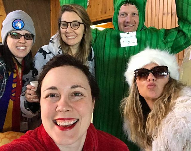 McDeviance's tweet photo. Minutes left until we Plunge! #fitchplunge2020 https://t.co/BYYQ2FX4VG https://t.co/ZHyxIk73FG