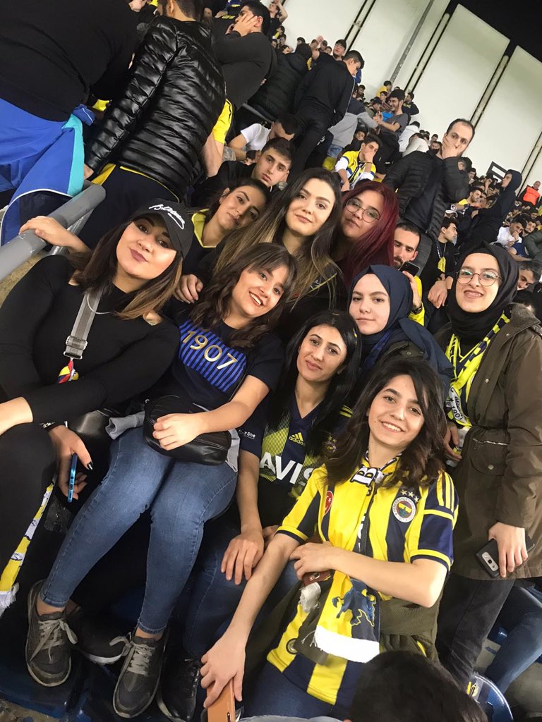 FENERBAHÇEMİZİ denizlispor karşısında yalnız bırakmadık..