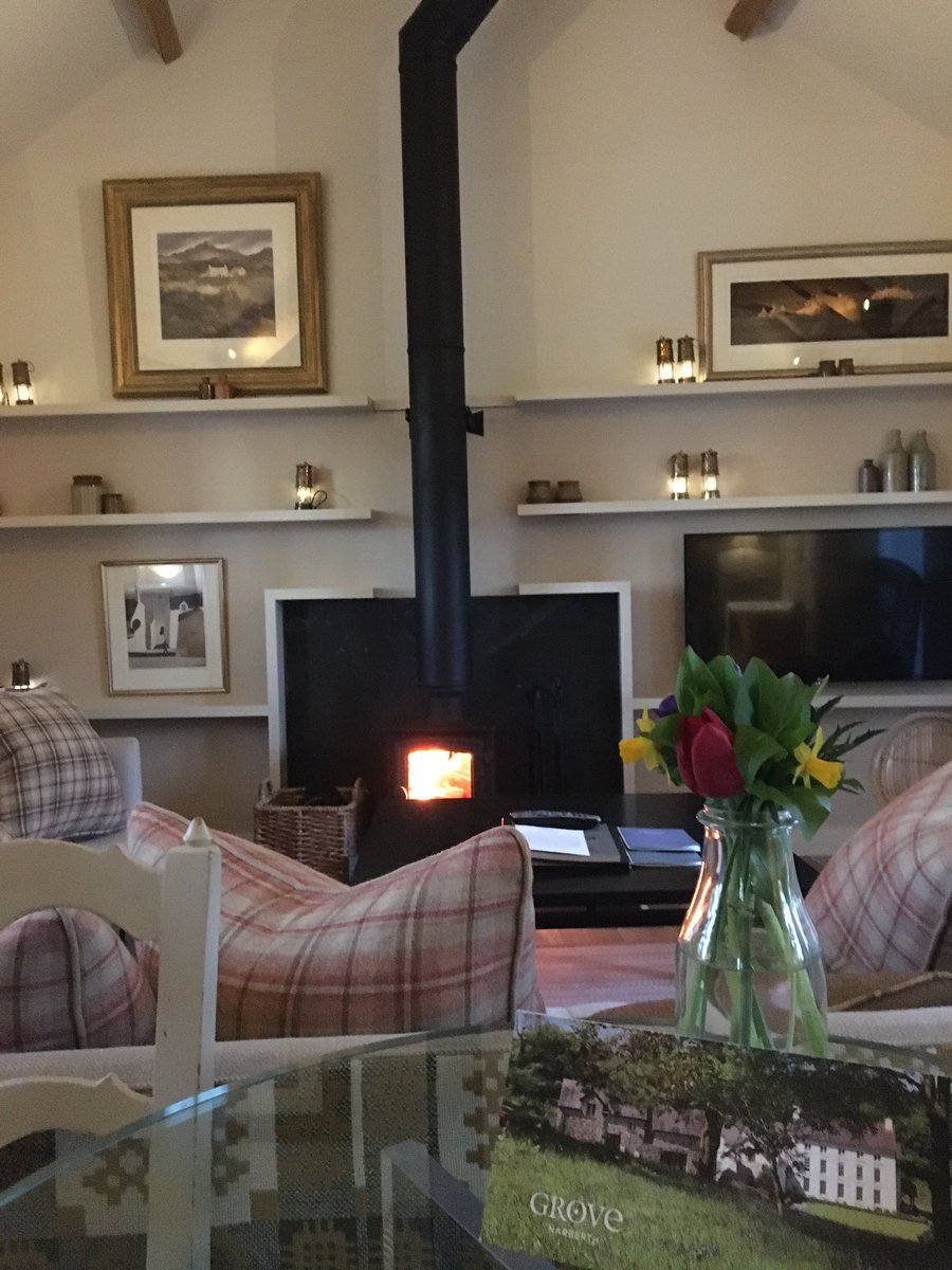Absolutely love a log burner! Ready to welcome you in your suite @GroveNarberth #WarmWelshWelcome 
#doingthingsright