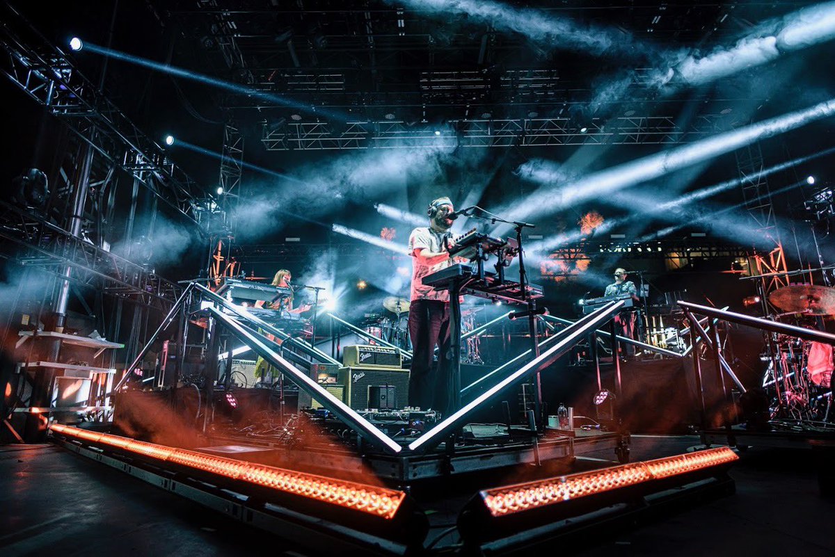 M3Ffest's tweet photo. @boniver simply incredible ๐๐ฅ๐
#M3F2020 #EveryTicketCounts
๐ธ: @jsiegelphotography https://t.co/RlV3IZSvi0