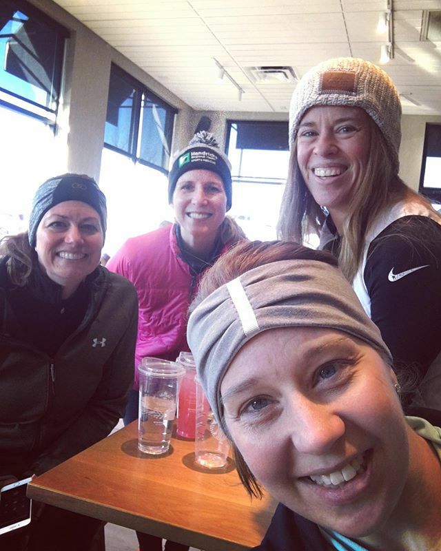 javaandsole's tweet image. I don’t often run with my phone when it’s this cold {since it freezes up} but I sure missed a lot of awesome photo ops this morning!  The moon was still bright orange when we started 🟠, we  saw two deer 🦌 cross the road maybe 50 feet in front of us a… ift.tt/2Tuuey4