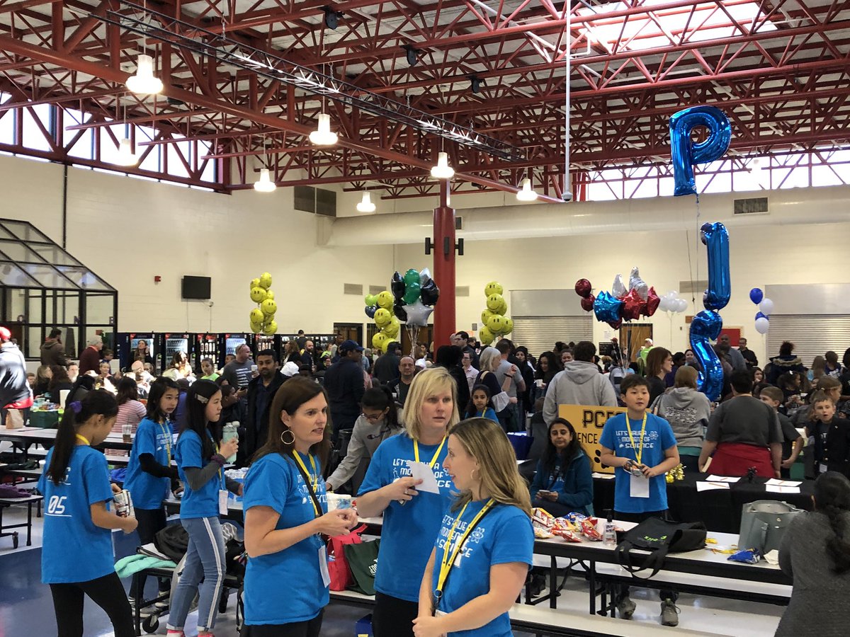DrBarrowfcboe's tweet photo. Amazing Elementary FCS Science Olympiad hosted by SCHS. #ExcellenceandCreativity #STEM #STEAMROCKS #YoungScientists https://t.co/44BmkahpWc