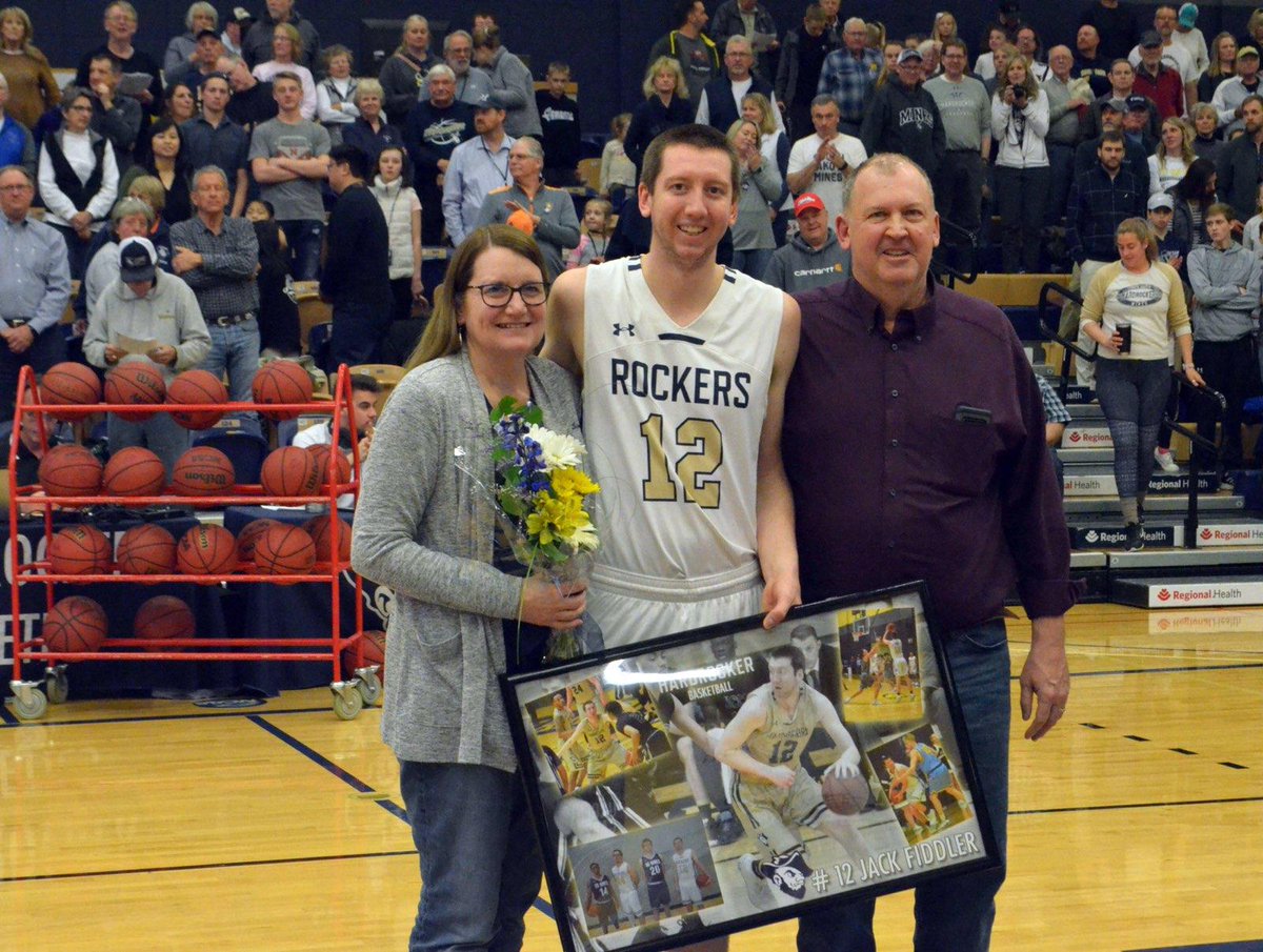 djfid44's tweet photo. A job well done @mtmanjack Played every game over 4 years, career FG/3FG/FT 46%/42%/84%, senior year: 53%/50%/86%. Left it all on the court every game. Oh yeah, all while earning a 3.9 GPA in mechanical engineering. Love you, proud of you and confident for your future! https://t.co/C42NAXYilE