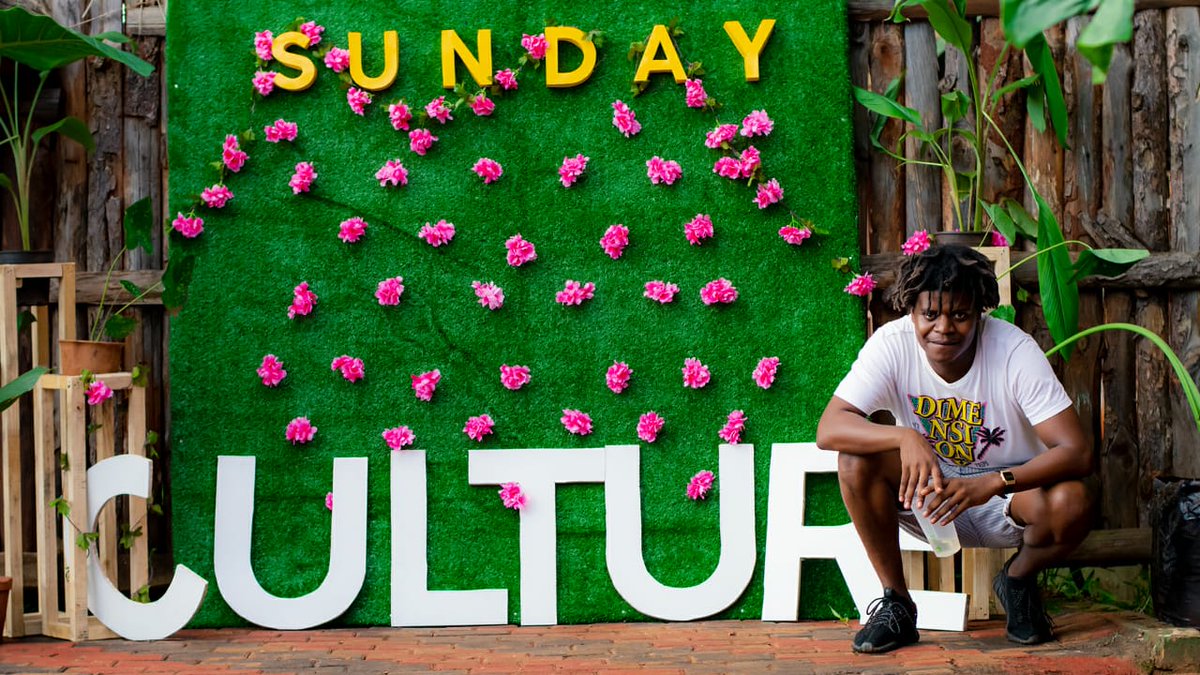 PicThisAfrica's tweet photo. Let's hangout this Sunday afternoon for #SundayCulture at Kab in Shayandima. It's just chilled vibes with a bit some games to keep it going
📸:@guruabstract
#VendaVibes #exploringwithoutlimits https://t.co/swCH9a3PlF