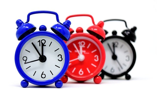 CompuScripts's tweet photo. Don't forget to set your clocks AHEAD one hour before going to bed because tomorrow is the first day of #DaylightSavingsTime. #SCCourtReporters #SpringForward https://t.co/APjFlSeu2h