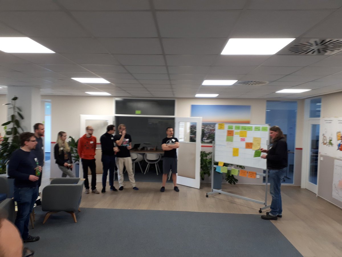 Giving a talk about Monoids, learning about Monads, sharing knowledge about #DDD, thinking about personal growth, meeting fellow software crafters - it was a good time at #SocratesDay <a href="/SoCraMOB/">SoCraMOB</a>, as always. Thank you all, hope to see you again next time!