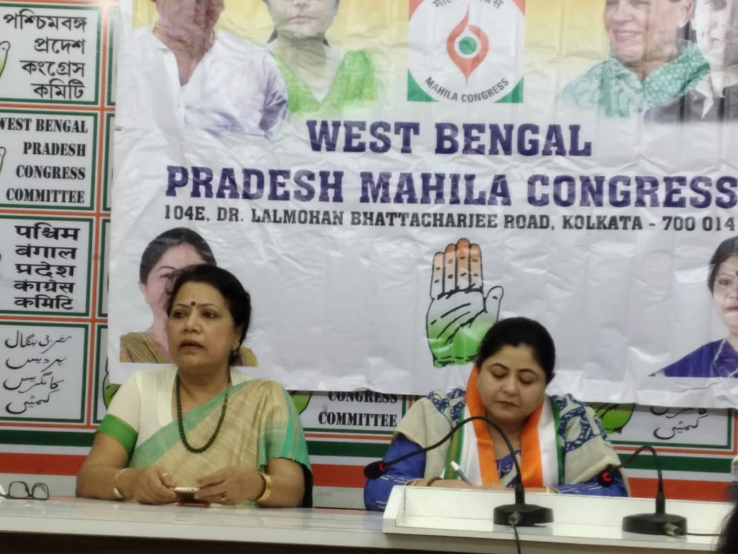 WestBengalPMC's tweet photo. Today #StateExecutiveCommittee Meeting is observe by WBPMC President @rasusubrata ji at BidhanBhavan kolkata in glorious presence of @MahilaCongress Gen.Secretary &amp; WBPMC Incharge @dnetta ji.She guided the Dist.Presidents &amp; office bearers for corporation &amp; Municipality Election. https://t.co/vhZCUzNO0C