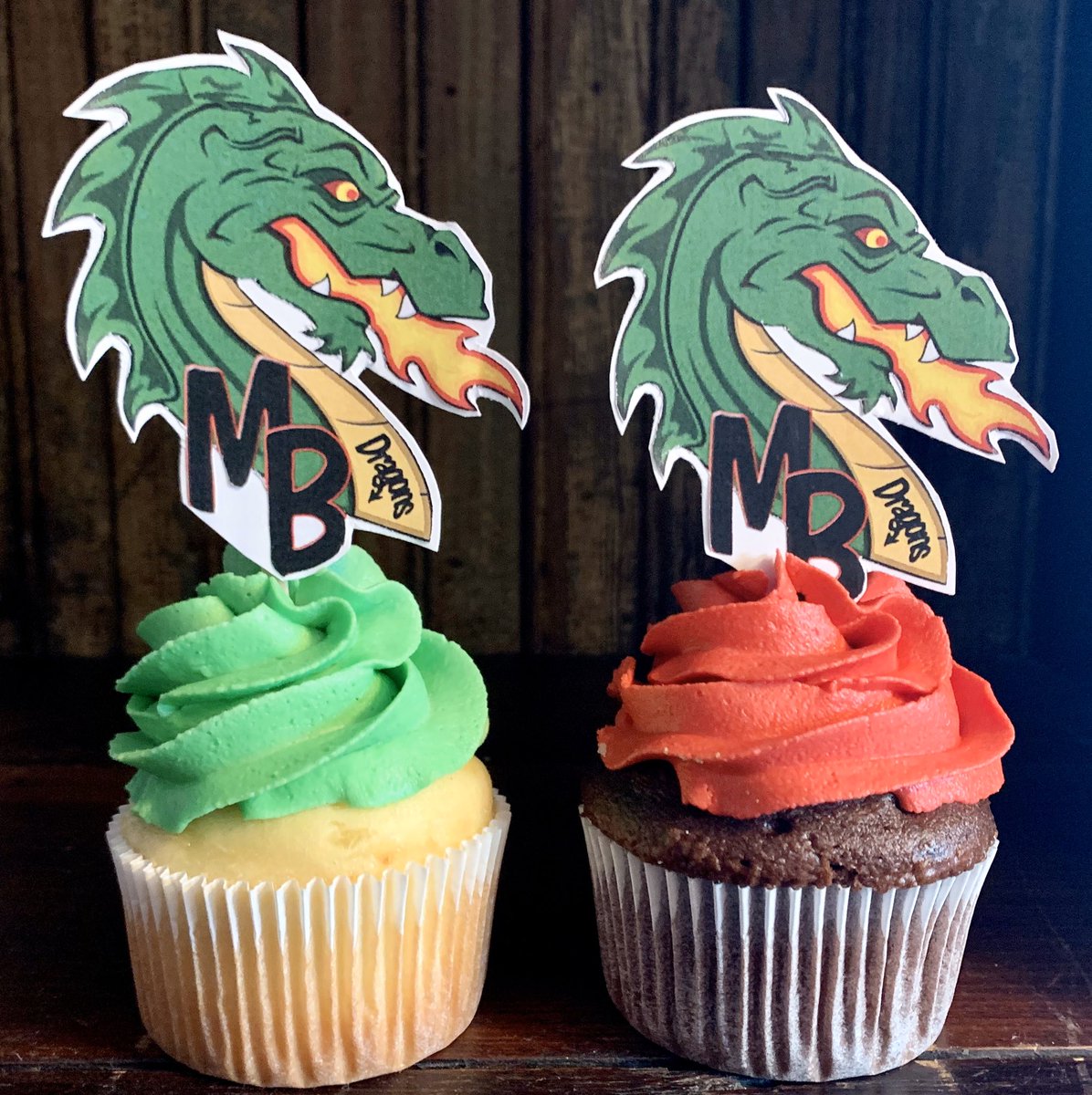 butterbeans19's tweet photo. Good luck to the MB boys and EB girls as they play quarterfinals today! #kciproud #mbdragons #ebbulldogs #butterbeansbakery https://t.co/TAa45RtJO5