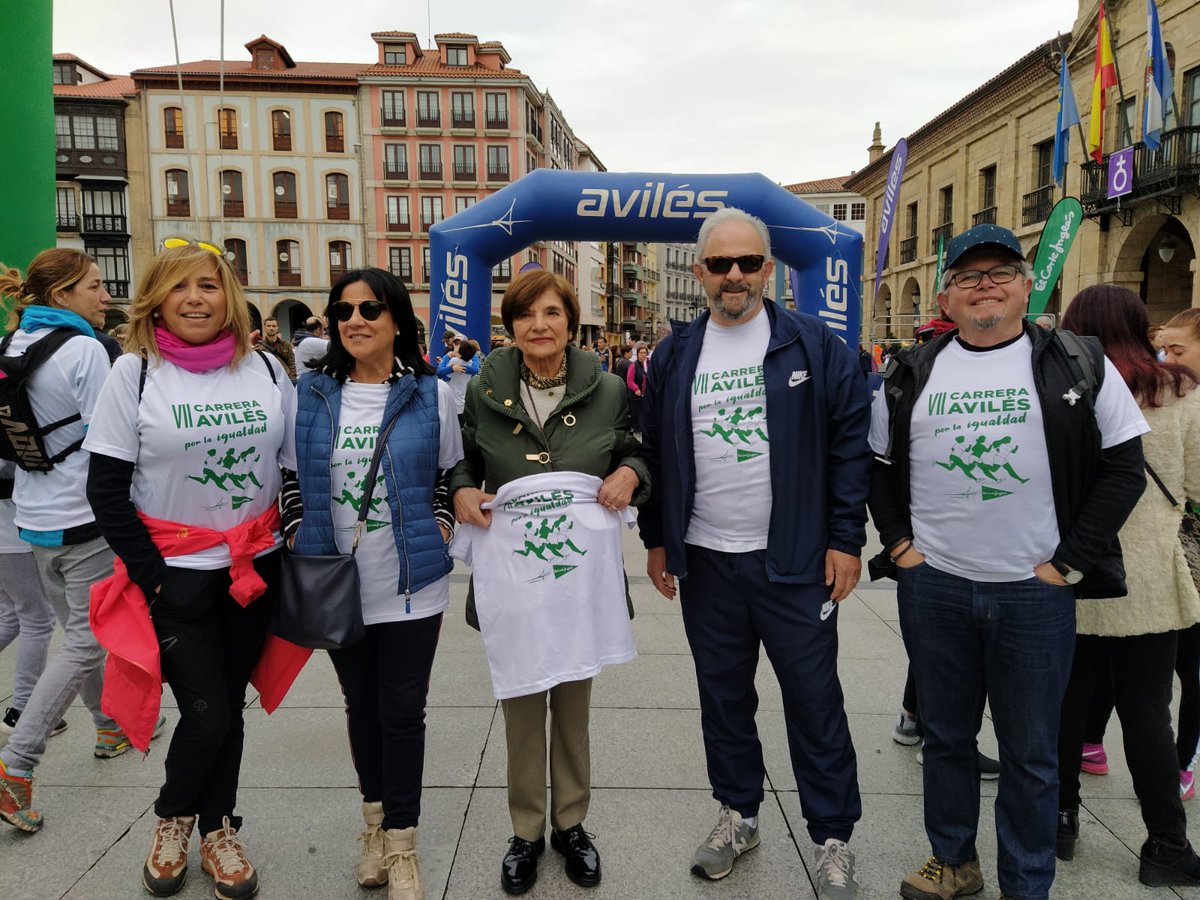 #diadelamujer2020
Hoy <a href="/ucinaviles/">UCIN Avilés</a> participa en la #Marcha7Marzo en Áviles. Con <a href="/FZarracina/">Francisco Zarracina</a> <a href="/TinoUCIN_Aviles/">Constantino Alvarez</a>