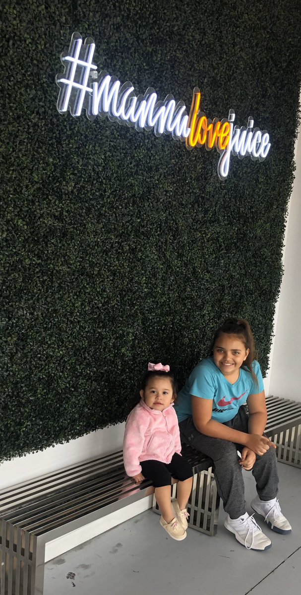 Love this place! #juice #mannalovejuice