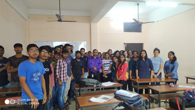 SilanSoftware's tweet image. Today a marathon talk on &quot;Machine Learning using Python&quot; at College of Engineering &amp;amp; Technology, BBSR and Aryan Institute of Engineering &amp;amp; Technology, BBSR by SILAN TECHNOLOGY
#Python
#Machinelearningusingpython
#Pythonfordatascience