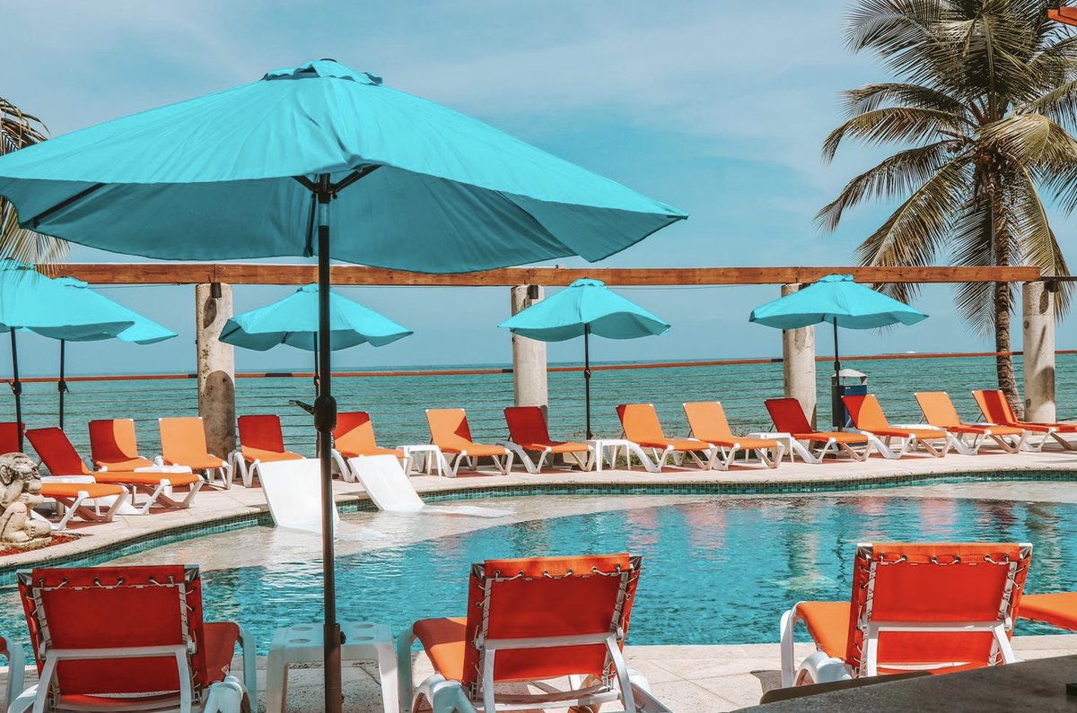 Great views and great times to be made.🌴
 #VivoParadise #VivoBeachClub 
#LiveWhereYouVacation #LiveTheExperience