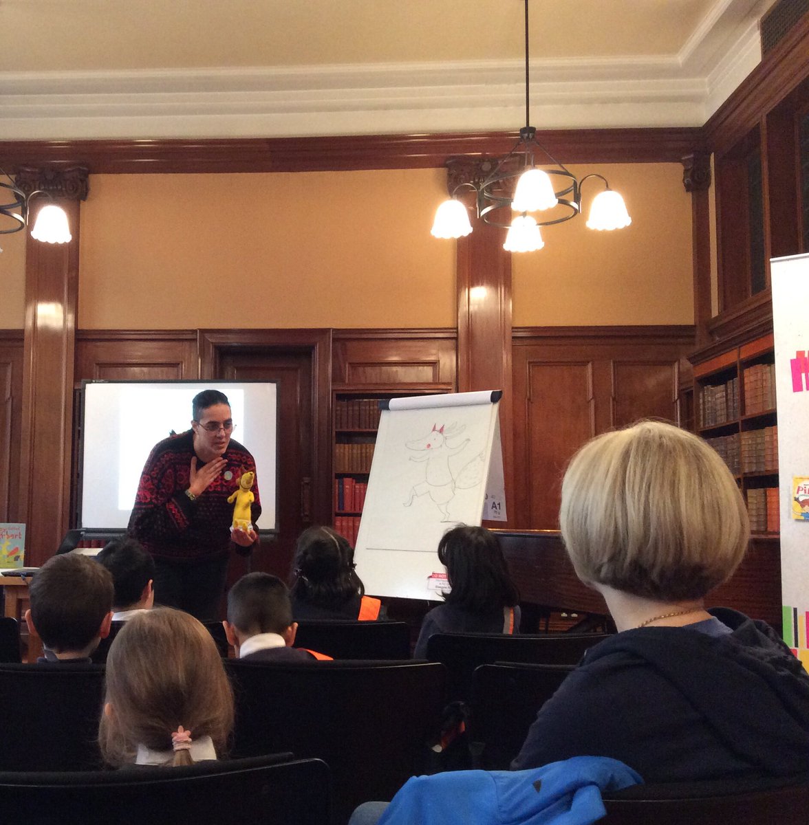 margaretsturton's tweet photo. Herbert and I had a marvellous time at the Mitchell Library in Glasgow. We gave a couple of talks to children and we answered lots of questions.
#weewritefestival #weewrite2020 #ayewrite2020 #andersenpress @fee_haddow @LizYarnold #afoxcalledherbert https://t.co/p4tCSvhjVj