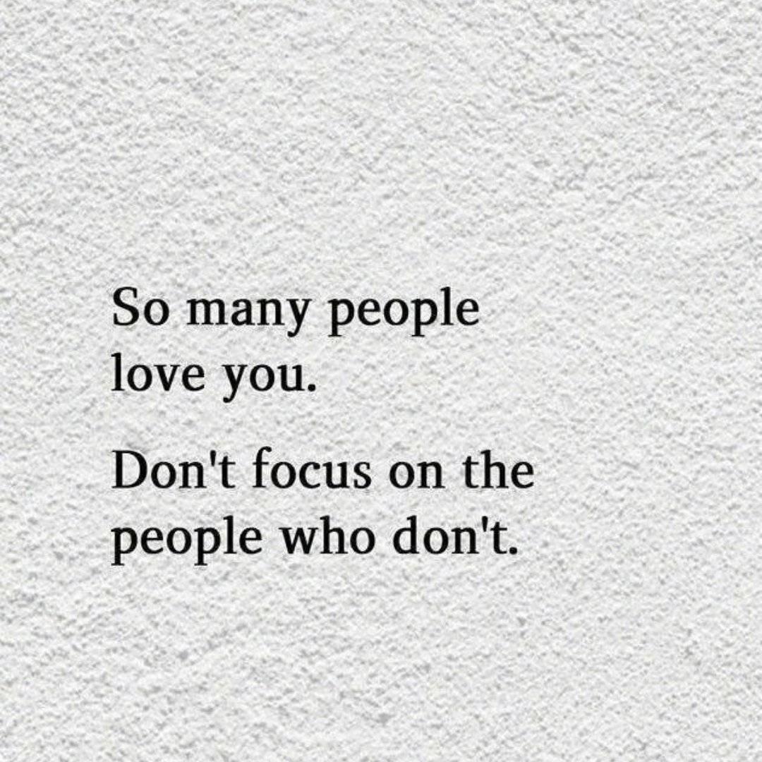 happer_kim's tweet photo. So many people love you.
Don't focus on the people who don't .
We all love u so much @ForvictoRi 
#TakeCareSeungri https://t.co/u3gB7TB1Xs
