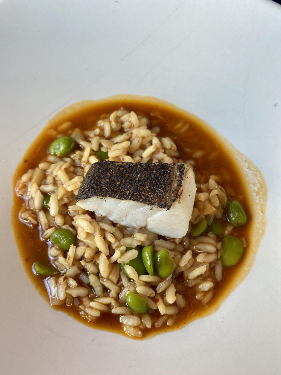 RestAlfonsoMira's tweet photo. Primer plato del menú a 14 manos de cocina alicantina: Arroz caldoso de callos de bacalao by Rafael Molina de Restaurante Tabula Rasa.
#encuentrosgastronomicosalfonsomira #EGAM #alicante #aspe #gastronomia #tabularasa #alfonsomira #jornadasgastronomicas https://t.co/oOx2wSYN6G