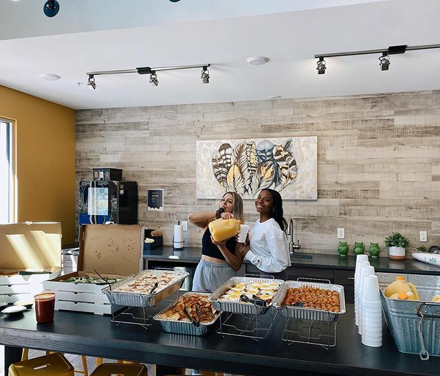 QuantumonWCall's tweet photo. Brunch is always a good idea!
Join us for brunch in the clubhouse.
Thanks @centrale https://t.co/AegIwHblB9