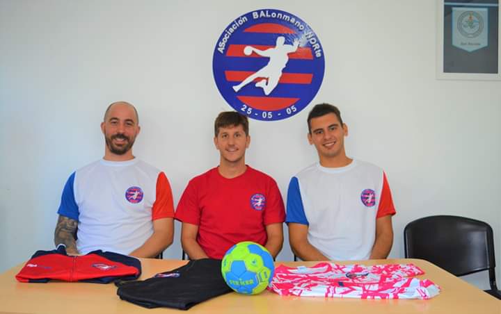 💪🏽🤾🏽‍♀ 𝐕𝐔𝐄𝐋𝐕𝐄 𝐄𝐋 𝐇𝐀𝐍𝐃𝐁𝐀𝐋𝐋 🤾‍♂💪🏽

🗓 Domingo
🕚 11:00 Hs.
🏟 Cristo Rey, Porvenir Talleres, Villa Constitución.
🦖 El dato: llega un equipo nuevo.

𝗟𝗮 𝗻𝗼𝘁𝗮 𝗰𝗼𝗺𝗽𝗹𝗲𝘁𝗮: n9.cl/ddgj