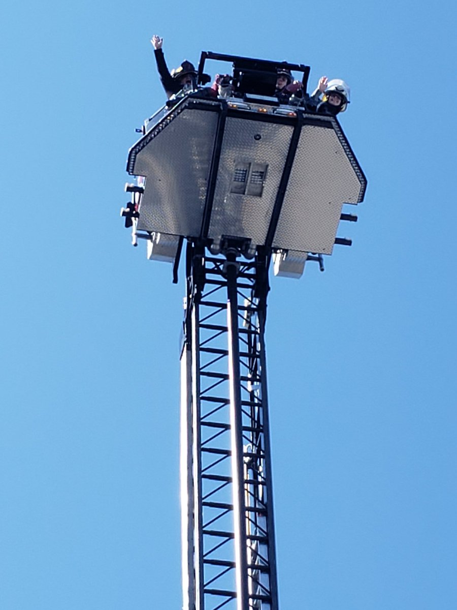 SCEMS1's tweet photo. @rpcrowe and Jenny K of @ESO_Solutions finally made it to the top....of @hcfirerescue Tower 7 here at #SCEMSSYMPOSIUM2020 !  What an amazing group of servant leaders HCFR has.  Some of the finest firemedic professionals in the business. #ems #professionalism #classact https://t.co/A4xhQuYh7k