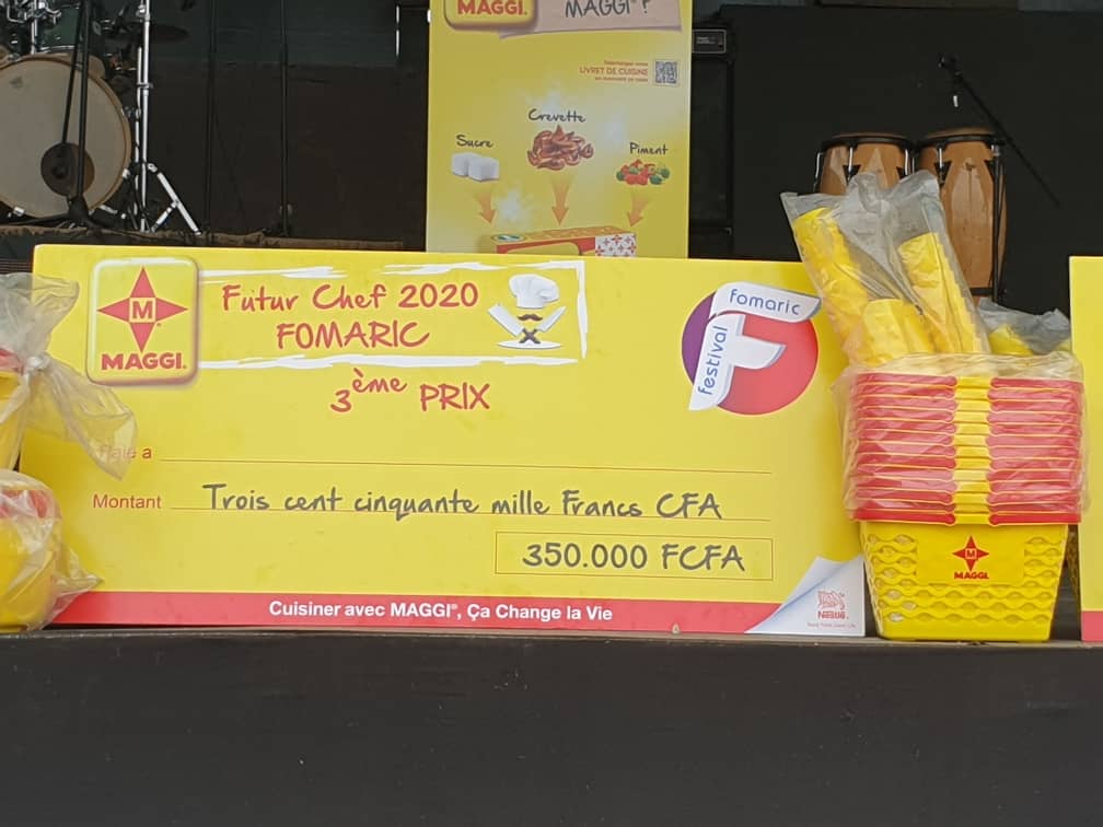 badal_fohmoh's tweet photo. Les différents prix sont là 😊.

#Nestle
#Whatisinthecube
#Nestlecameroun
@NestleCWAR_FR https://t.co/McofRsBhY9