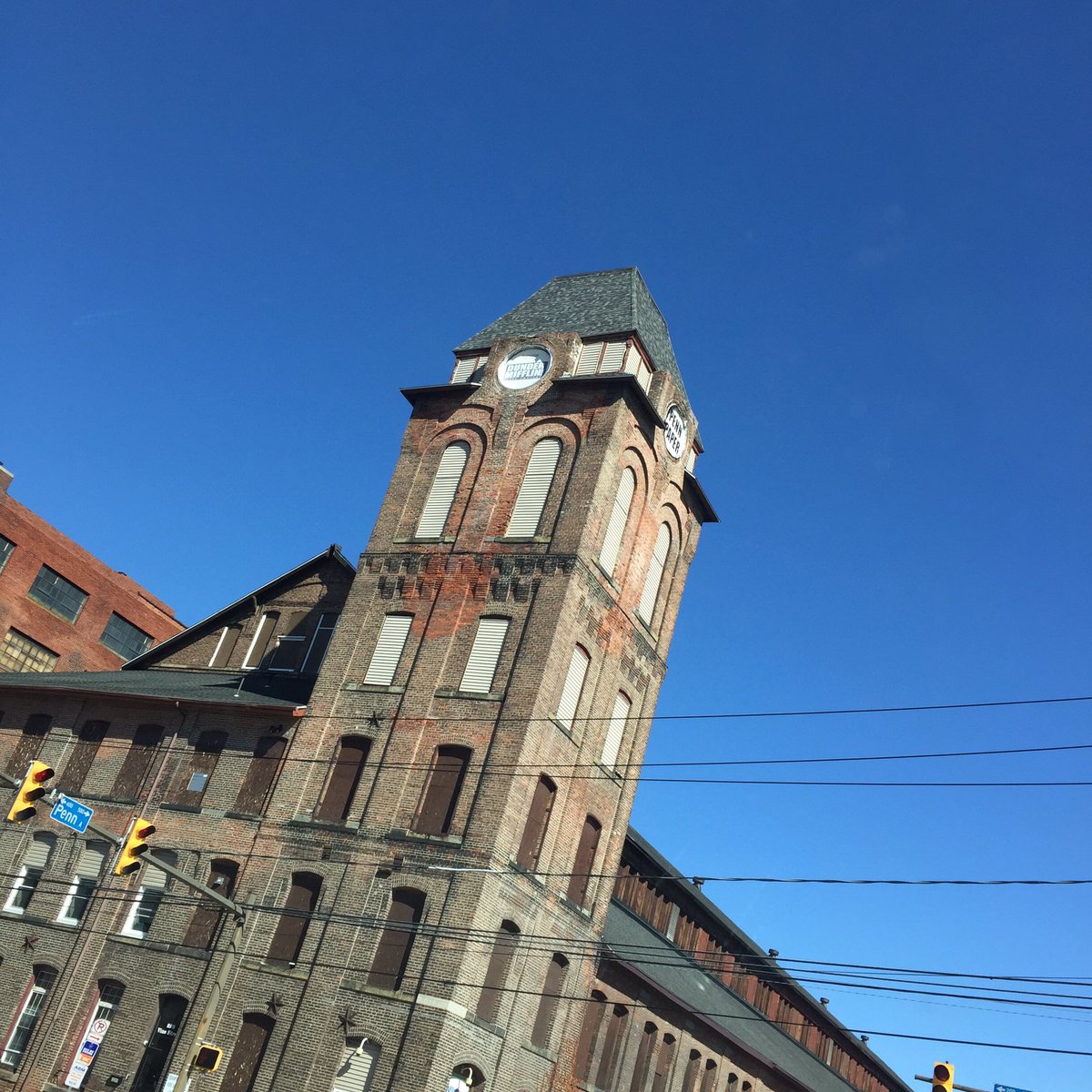 From one paper company to another, we had a great time in Scranton, PA! Dunder Mifflin paper is a great inspiration for OkStraw Paper Straws!! 

#paperstraws #paperstraw #scranton #scrantonpa #theoffice #dundermifflin #dundermifflinpapercompany #dundermifflinscranton