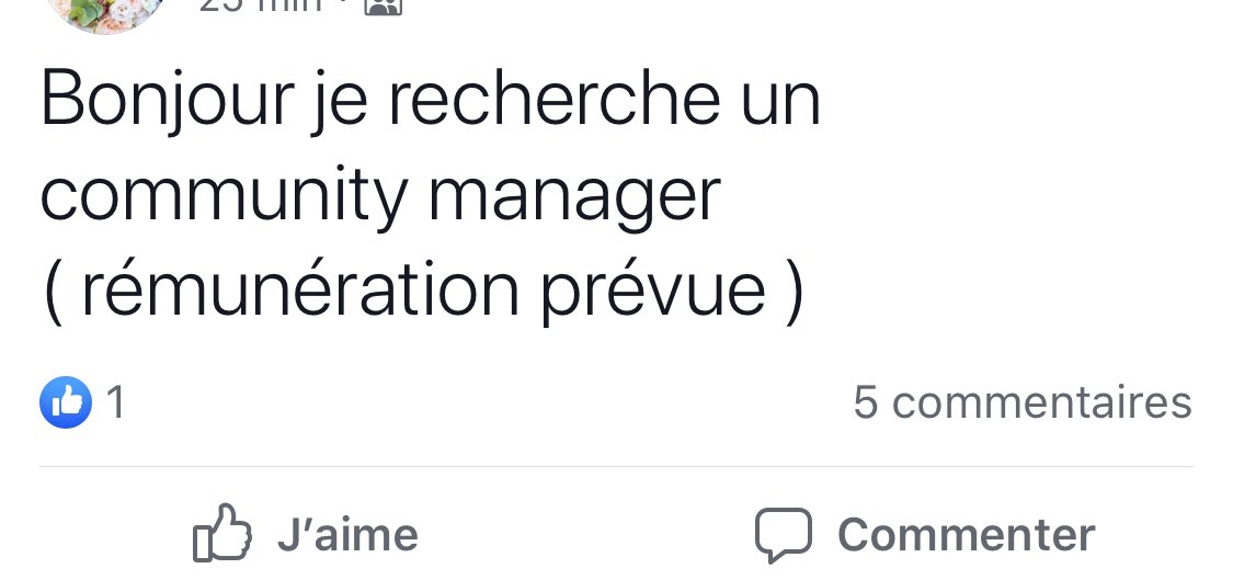 Lea_mstramgram's tweet photo. - C’est quoi ton nouveau boulot ?
- Community Manager :)
- Quel altruisme, heureusement qu’il y a des gens comme vous pour donner votre temps bénévolement. Ta mère doit être hyper fière. 
- Ah non non mais on va me payer. 
- Euh chelou, t’es sûr que t’as bien vérifié le contrat ? https://t.co/V2xfBk6ITV
