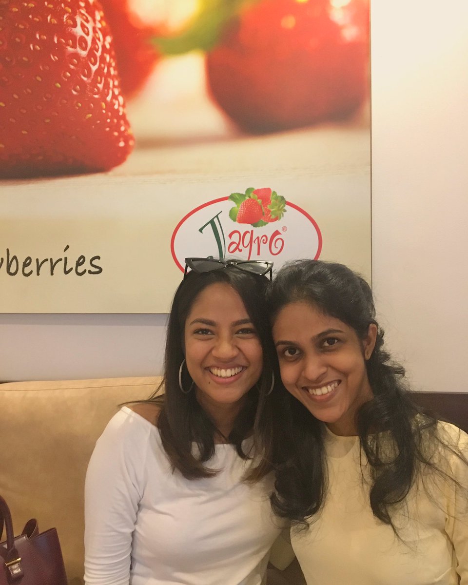 senalidesilva's tweet photo. All smiles with this one π itβs been 2 long years and we finally met today! #friendssinceforever https://t.co/2JdKKOXGyF