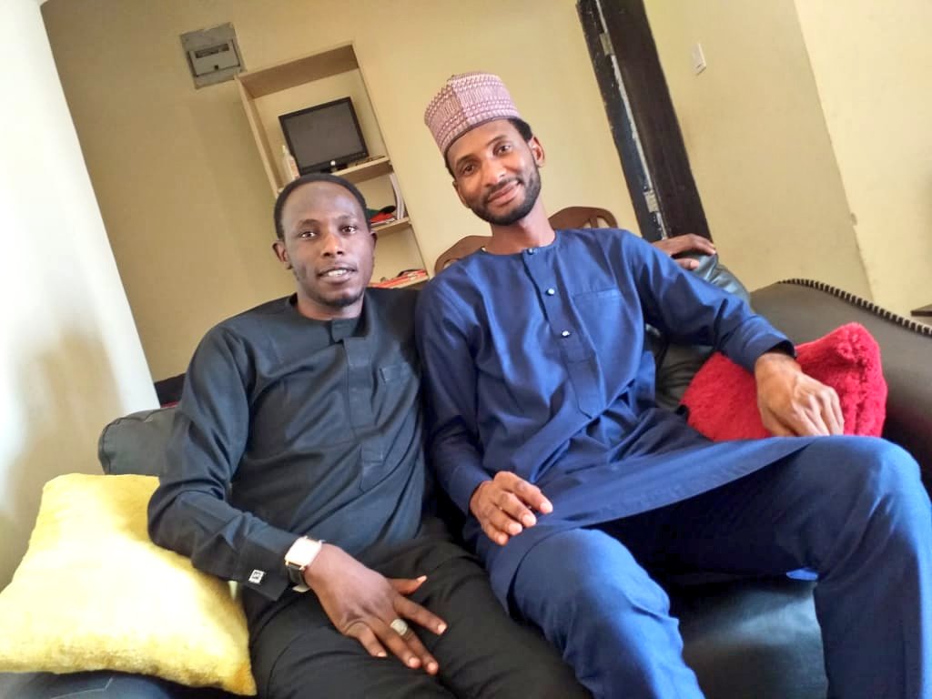 abduldanja87's tweet image. After the Conference yesterday Brother Abu Sadiq give a Saturday visit at my residence  thank you so much brother #Computerguru #SoftwareGifted