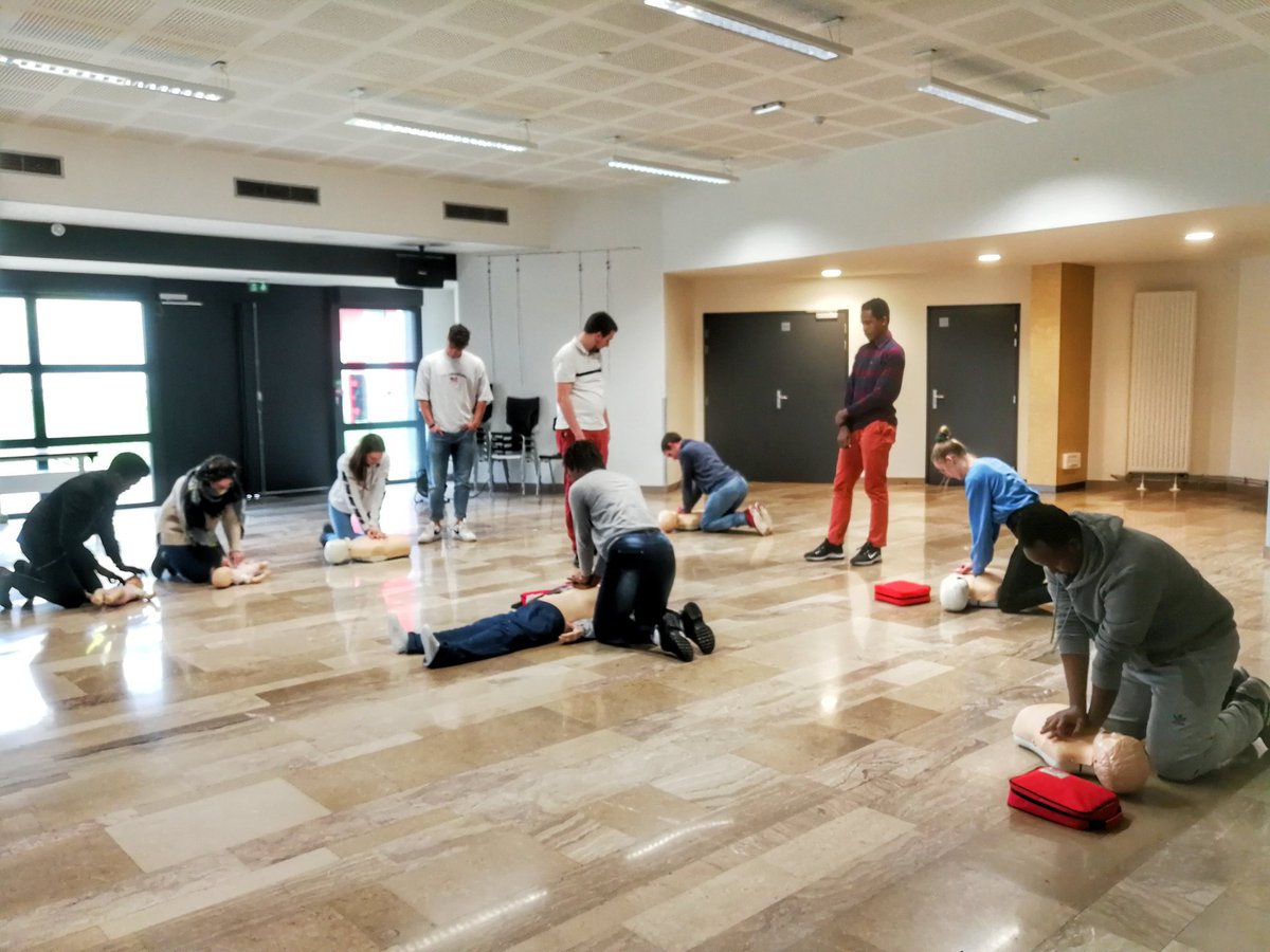 Merci au <a href="/crousamienspic/">crousamienspicardie</a> pour l'organisation de la formation du #PSC1. Félicitations à tous nos stagiaires ! 

#UNASS
#PréventionEtSecoursCiviquesDeNiveau1 
#FormationSecourisme
#VisMaVieDeSecouriste