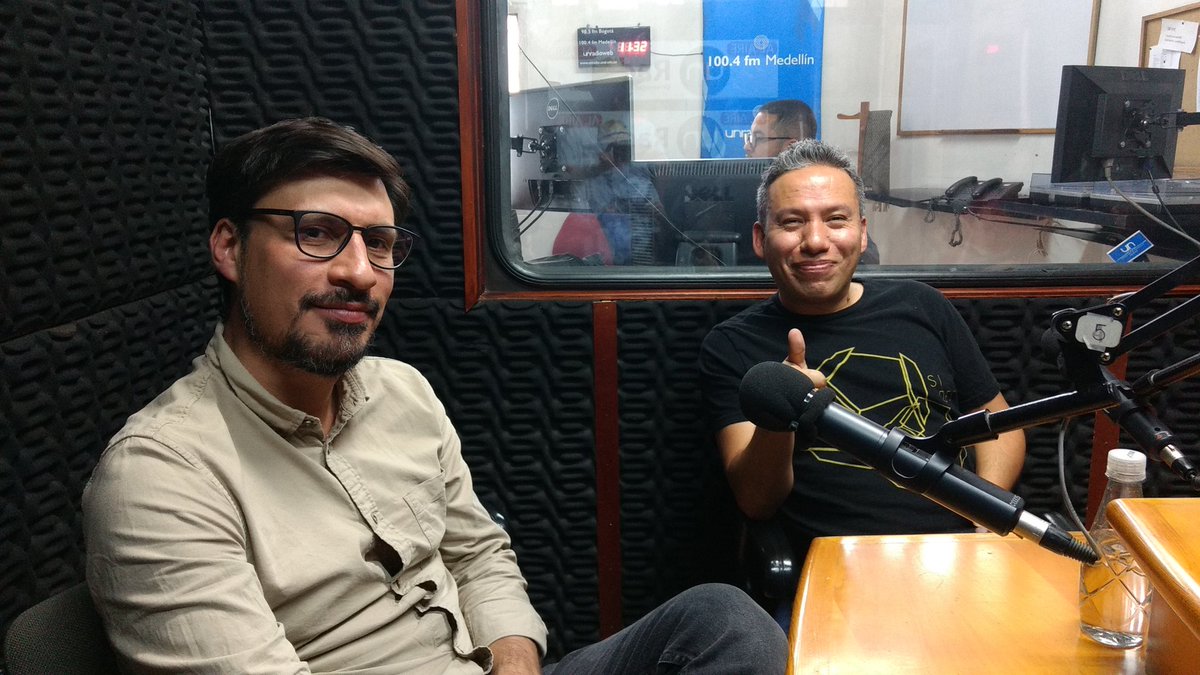 venasdelcaribe's tweet photo. Nuestros invitados especiales de hoy @andresvelav de @salsospositivos y @MisterBongoman de @LA33Orquesta #PorLasVenasDelCaribe https://t.co/pjvBTHMaWj