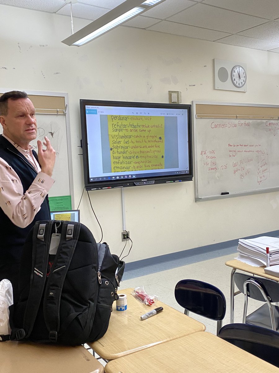 Y_SierraLambert's tweet photo. Avoid using simple language on the essay. So many sophisticated ways to say “dice”!! @APsenor #nmsi #ap4all https://t.co/LwxLQoB5Ot