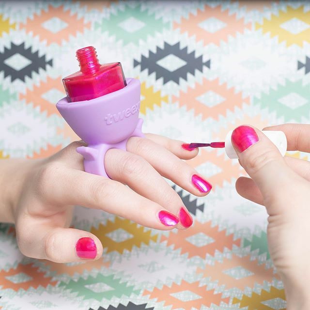 Polishing at home is my most cozy time. .
#tweexyeurope #diy ift.tt/2TKrY4N