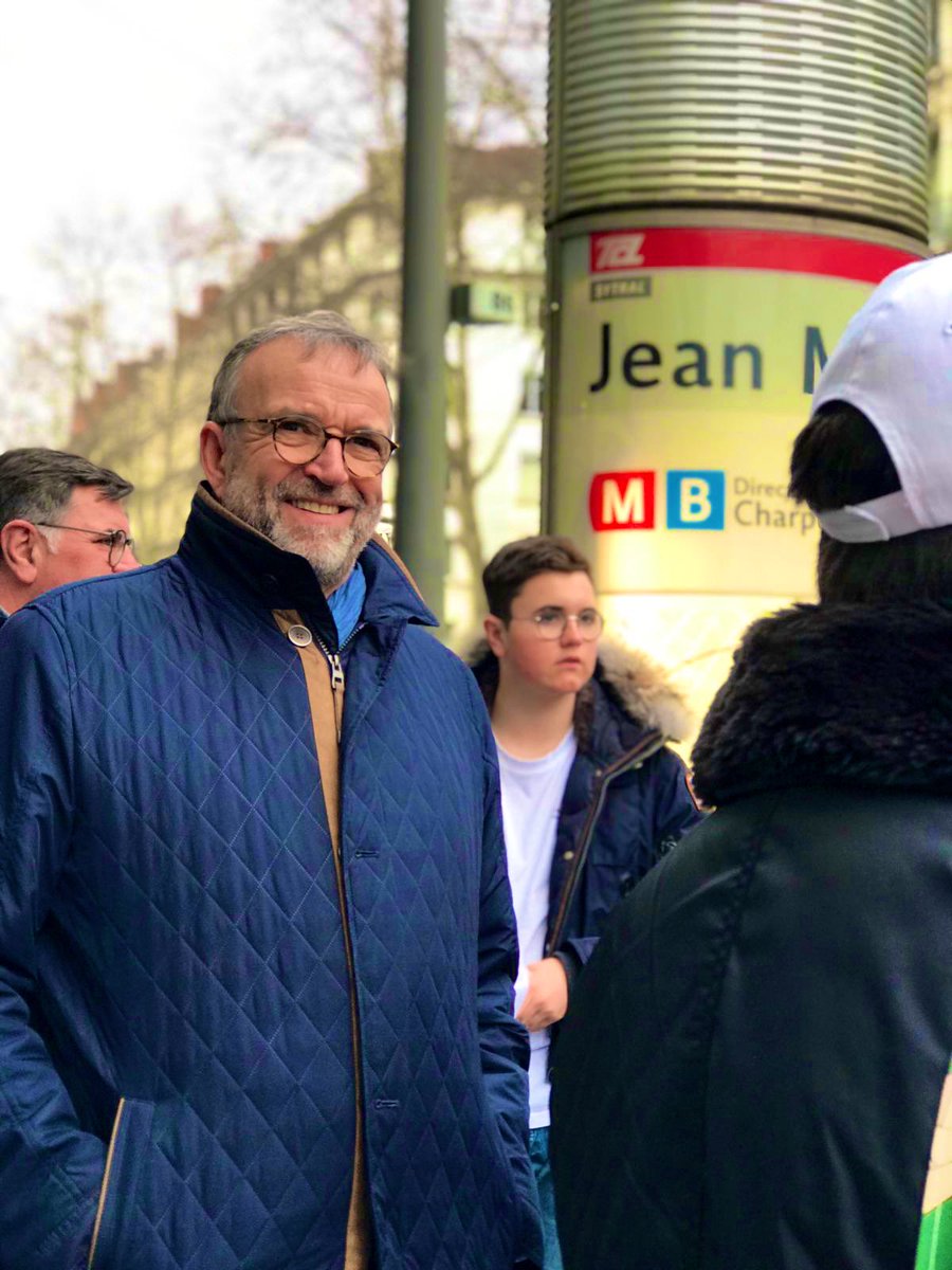 [48H CHRONO] 

📣 RDV avec les Lyonnais, dans le 7ème arrondissement, Place Jean Macé ! On continue 💪 #NeFaitesPlusSansBlanc #BleuBlancLyon #Blanc2020 #Municipales2020